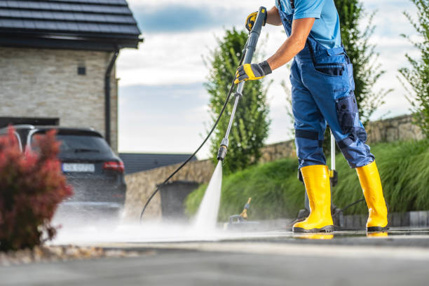 Why Choose Our Certified Pressure Washing Experts for Your Project Needs in Rosemount, OH?